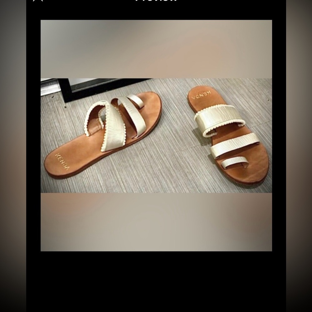Kenda Leather Sandals Open Toe Multi -  Strap Gold Tone on Tan Footbed size 9